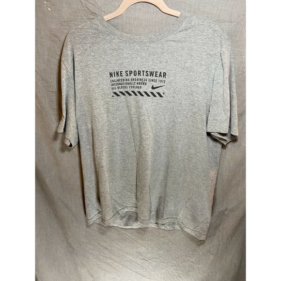 Nike‎ Sportswear Shirt Adult Large Grey Spell Out Swoosh Pullover Mens - Picture 1 of 9